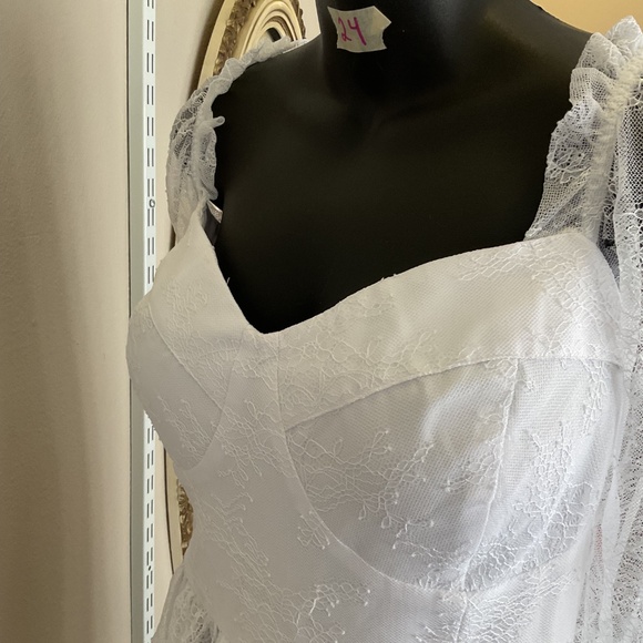 Bridal by ELOQUII Lace Tiered Dress Size 24 - Picture 4 of 10